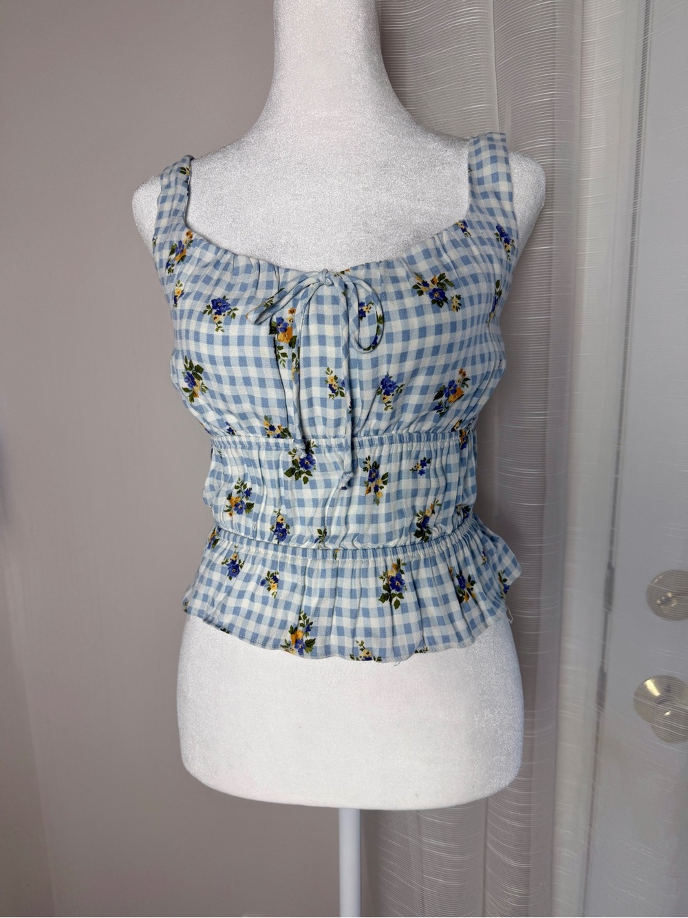 Reformation Liya Top Light Blue Gingham Smocked Floral Tank Small - Picture 4 of 10